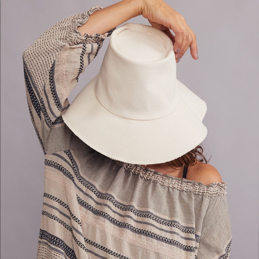 Malia Mills summer canvas hat, size medium